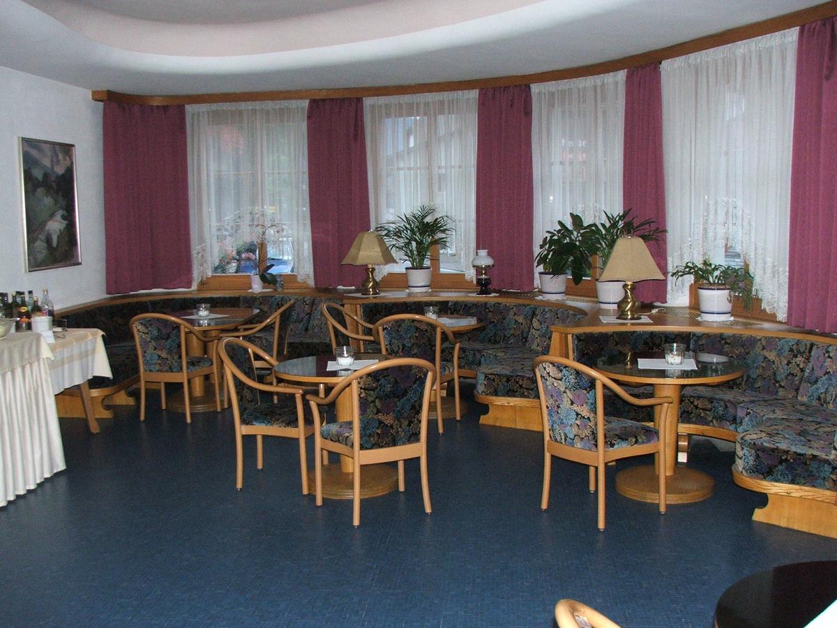 וילאבאסה Hotel Bachmann מראה חיצוני תמונה