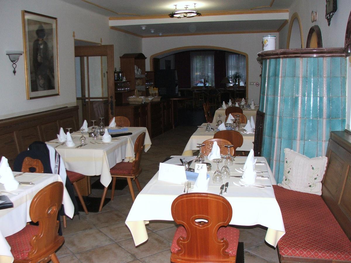 וילאבאסה Hotel Bachmann מראה חיצוני תמונה
