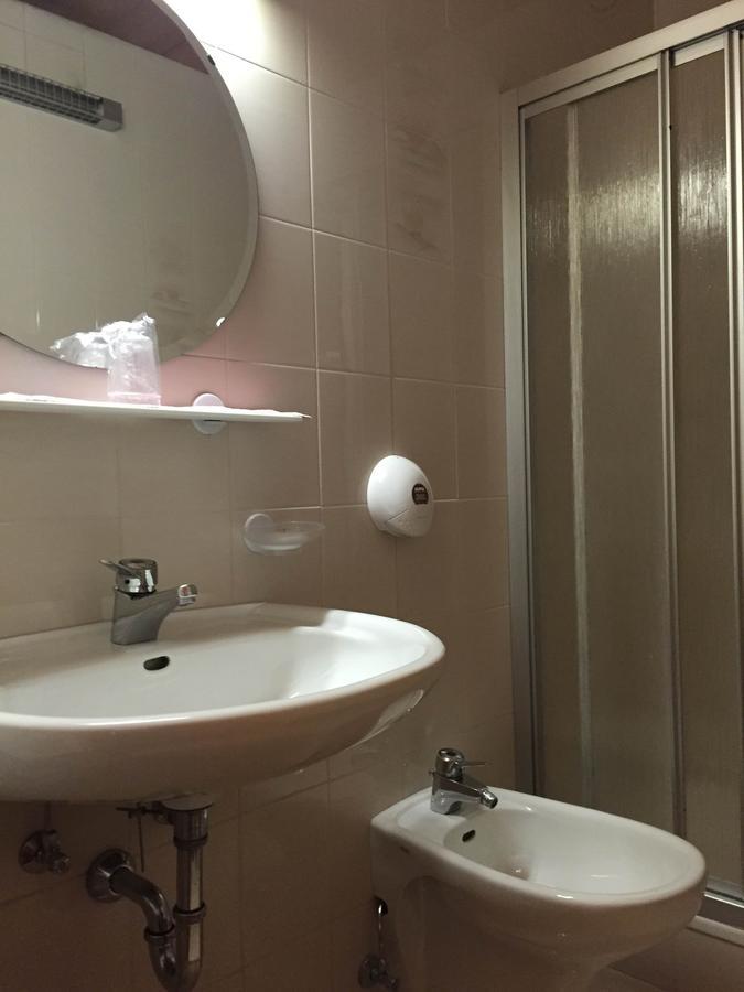 וילאבאסה Hotel Bachmann מראה חיצוני תמונה